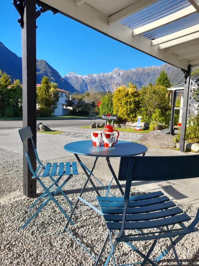 Lake Matheson Motel Fox Glacier Exteriör bild