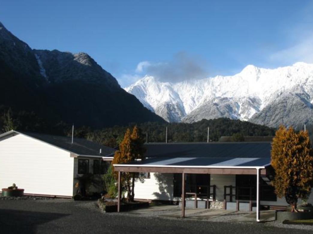 Lake Matheson Motel Fox Glacier Exteriör bild